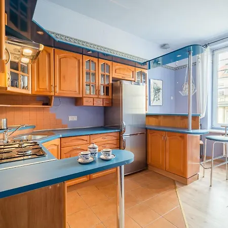 Appartement Pokoj Zolty W Mieszkaniu Ze Wspolna Lazienka I Kuchnia Gdańsk